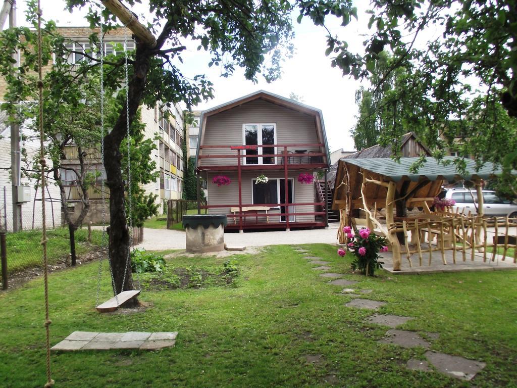 Nakvyne Rokiskyje Bed & Breakfast Rokiskis Exterior photo